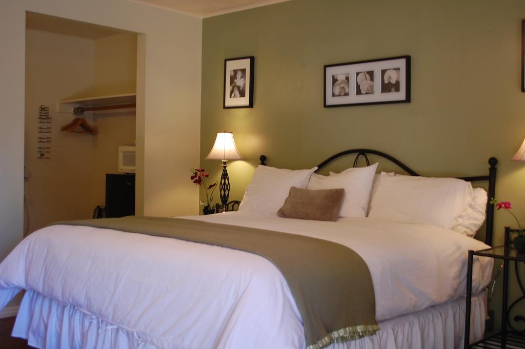 El Rancho Motel Bishop Phòng bức ảnh