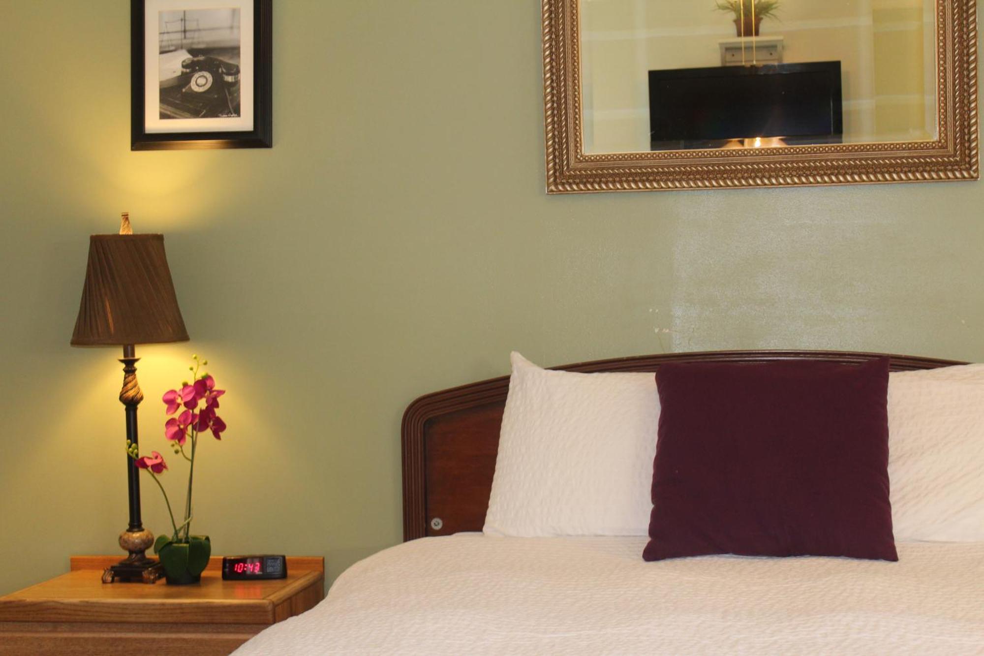El Rancho Motel Bishop Phòng bức ảnh